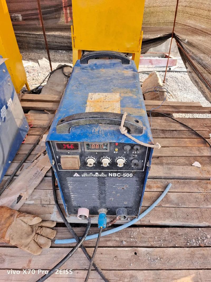 內(nèi)部電路板高度相似 威能焊機(jī)驅(qū)動板引發(fā)的電焊機(jī)品牌同質(zhì)化思考